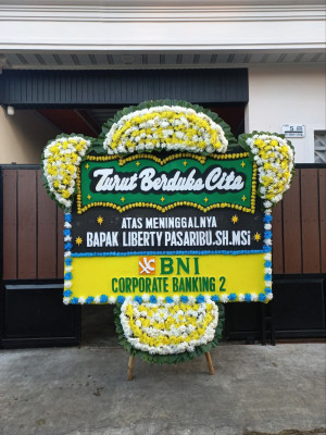 Papan Bunga Duka di Ngantang