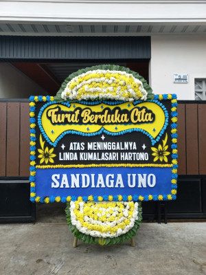 Papan Bunga Duka di Ngantang
